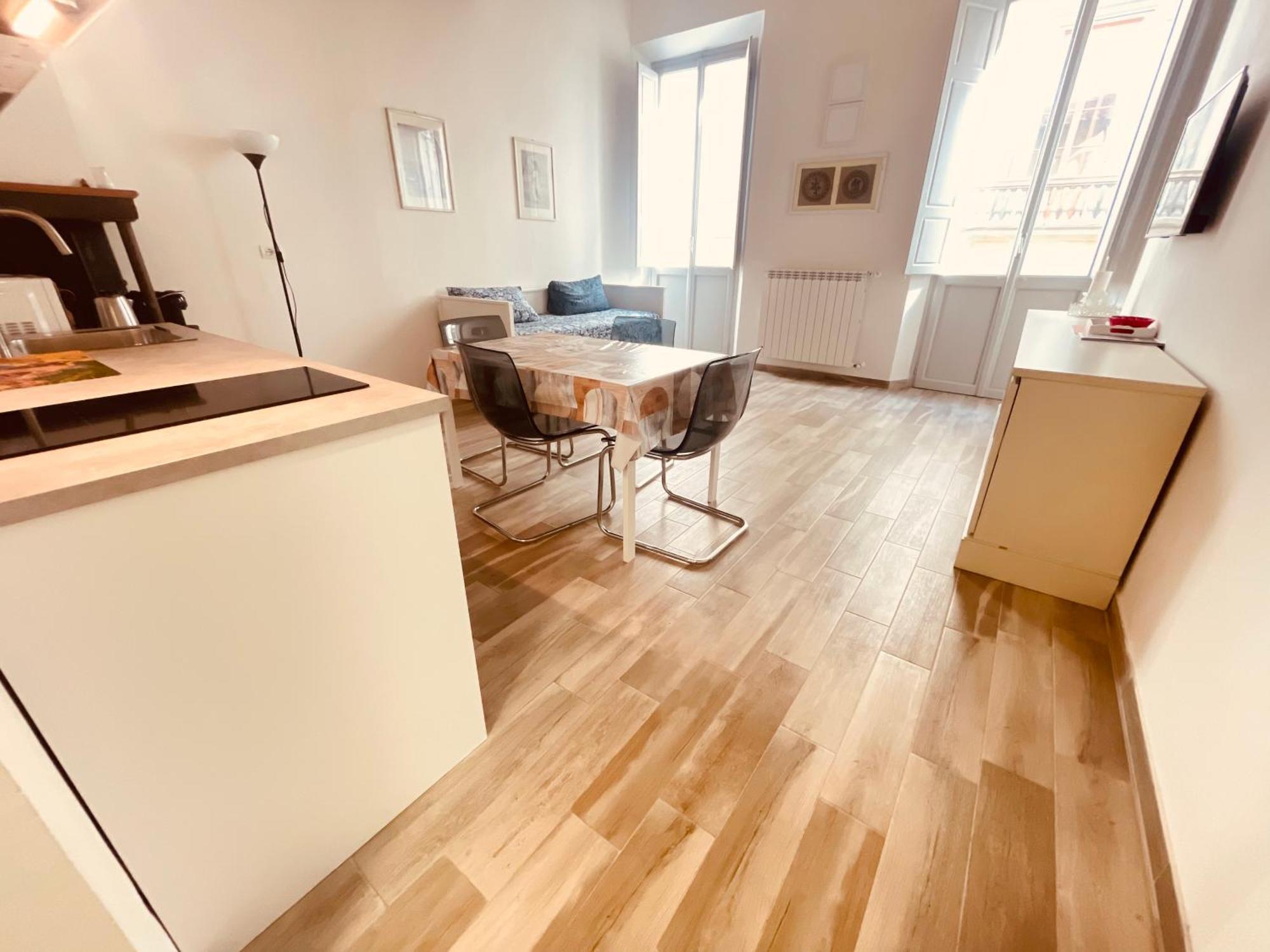 לינה וארוחת בוקר פירנצה Residenza Cavour מראה חיצוני תמונה